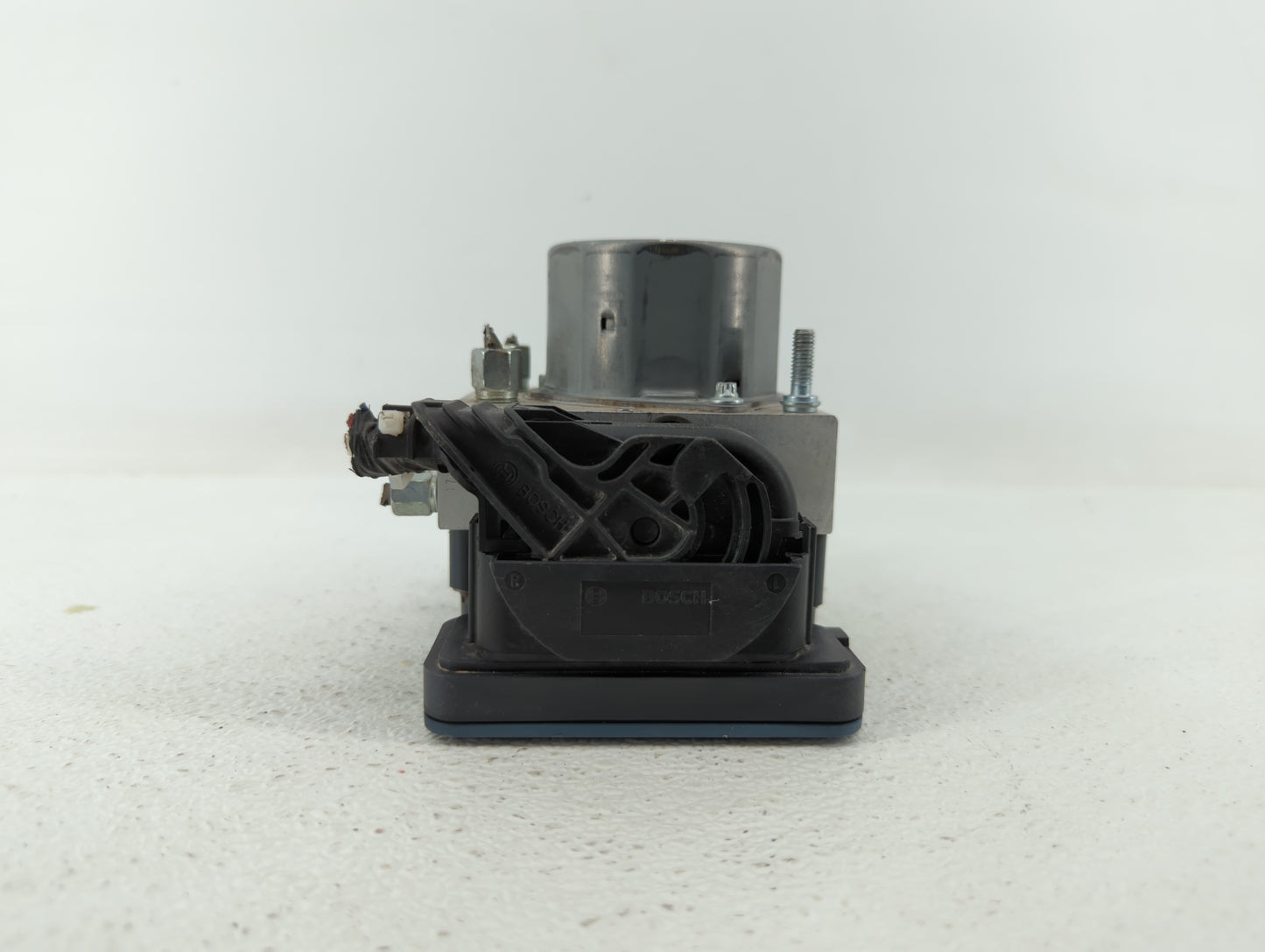 2015 Nissan Altima ABS Pump Control Module Replacement P/N:47660 9HM0A Fits OEM Used Auto Parts - Oemusedautoparts1.com