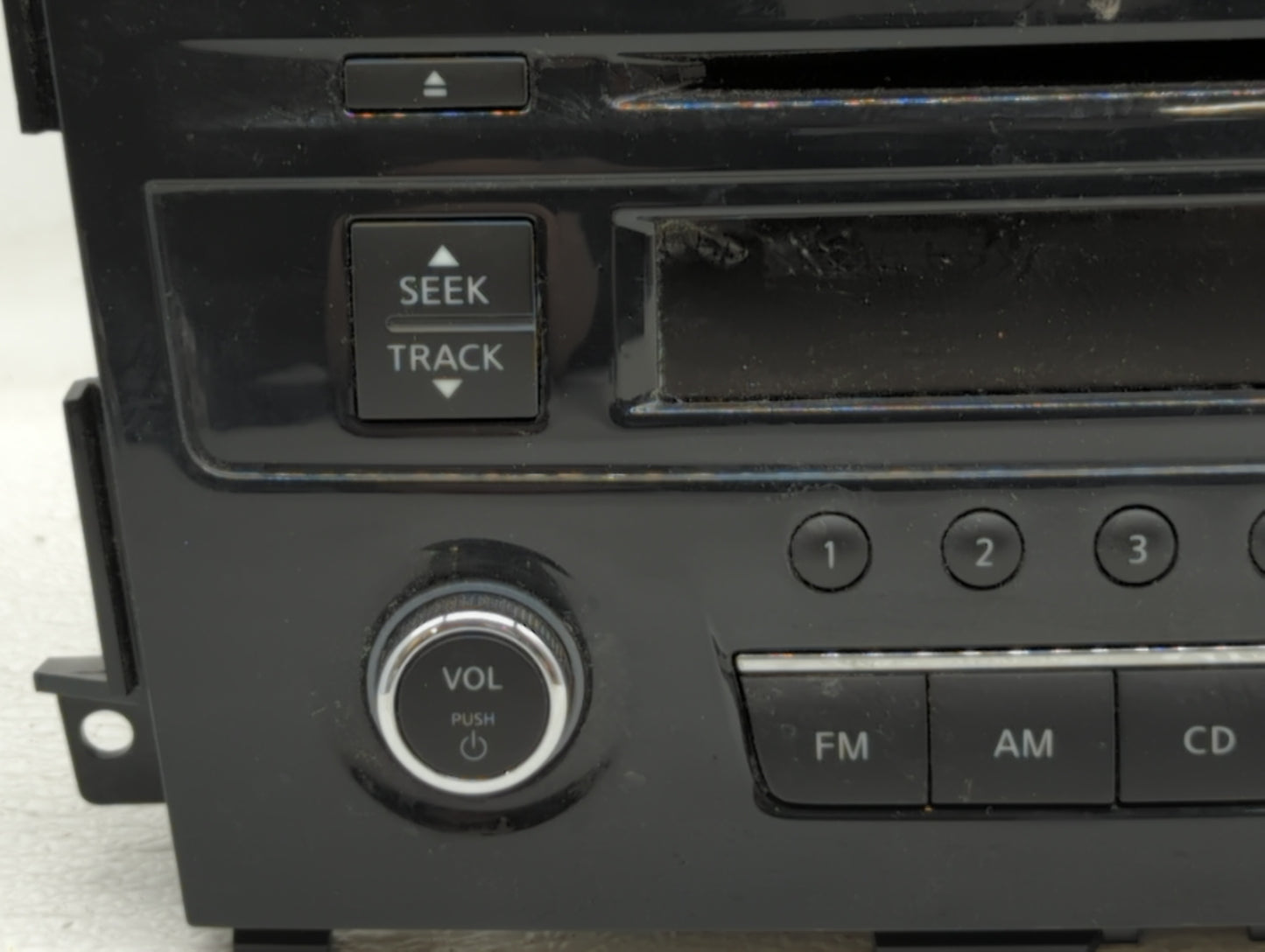 2013-2015 Nissan Altima Radio AM FM Cd Player Receiver Replacement P/N:28185 3TA0G 28185 3TB0G Fits Fits 2013 2014 2015 OEM 