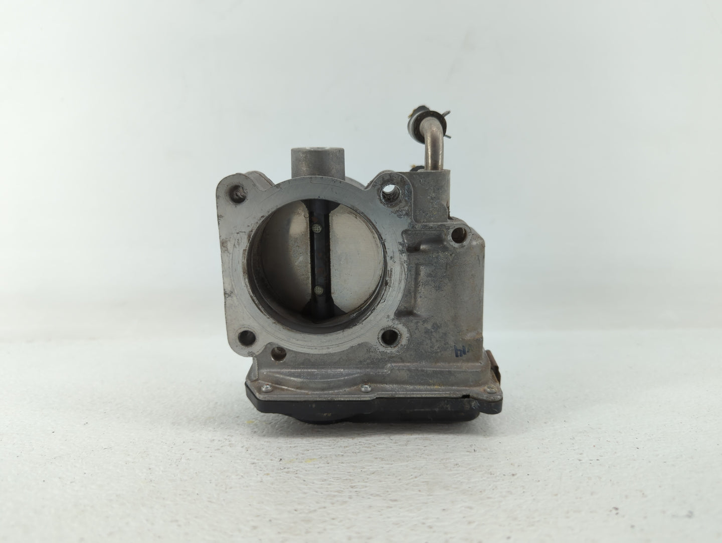 2013-2018 Nissan Altima Throttle Body P/N:3TA60-01 C 3TA60-01 B, 3TA60-01 A Fits Fits 2013 2014 2015 2016 2017 2018 2019 OEM