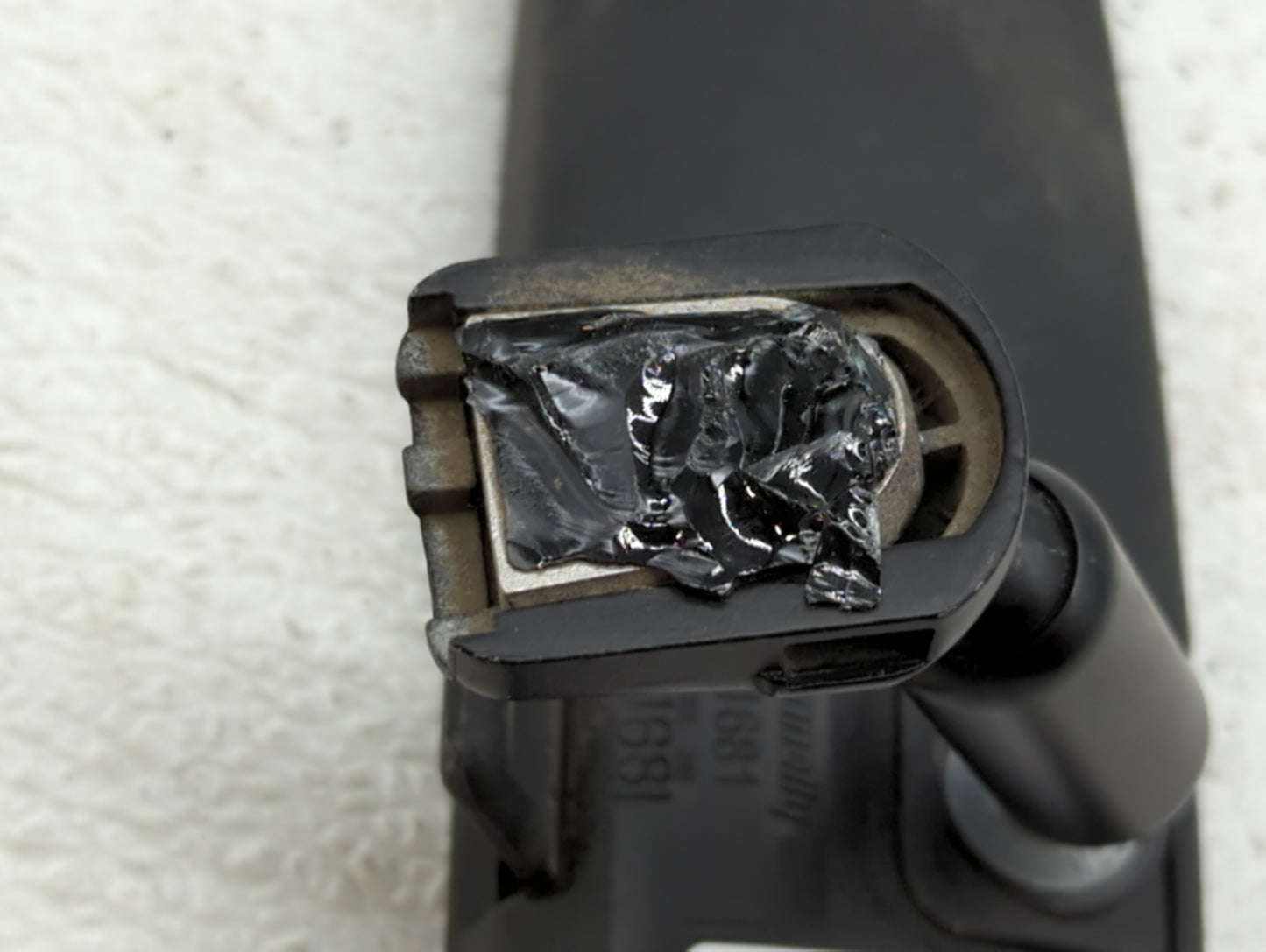 2000-2019 Nissan Altima Interior Rear View Mirror Replacement OEM P/N:031681 4112A-0BI2HL4 Fits OEM Used Auto Parts - Oemuse