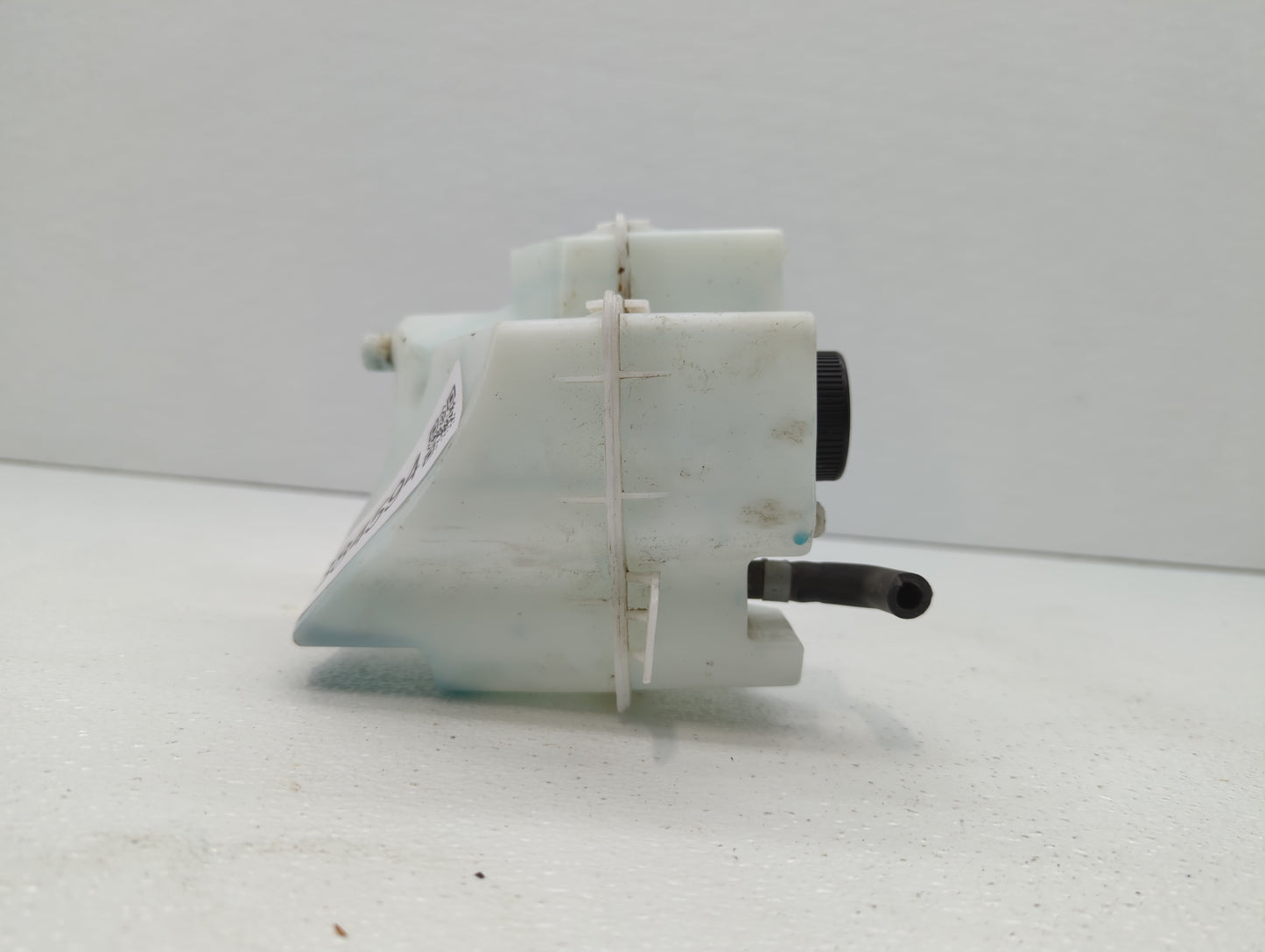 2013-2018 Nissan Altima Radiator Coolant Overflow Expansion Tank Bottle 384594 - Oemusedautoparts1.com