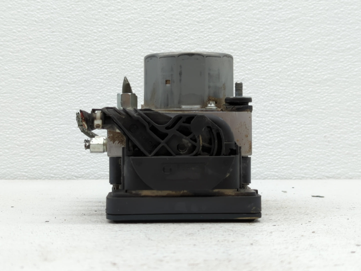 2015 Nissan Altima ABS Pump Control Module Replacement P/N:47660 9HM0A Fits OEM Used Auto Parts - Oemusedautoparts1.com