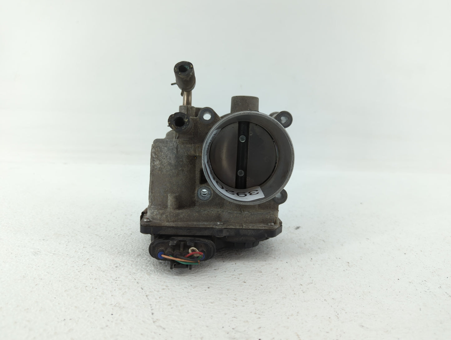 2013-2018 Nissan Altima Throttle Body P/N:3TA60-01 C 3TA60-01 B, 3TA60-01 A Fits Fits 2013 2014 2015 2016 2017 2018 2019 OEM