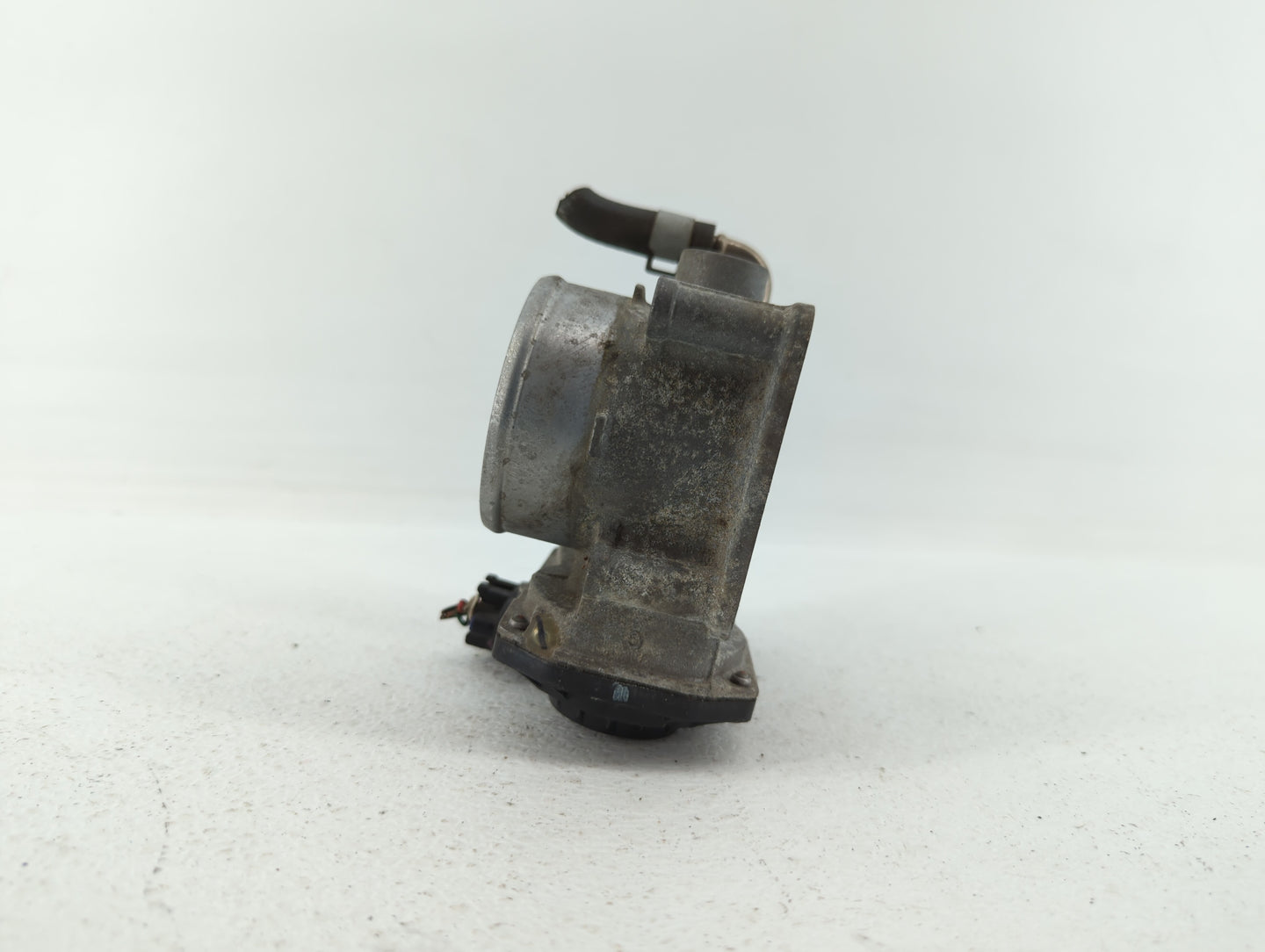 2013-2018 Nissan Altima Throttle Body P/N:3TA60-01 C 3TA60-01 B, 3TA60-01 A Fits Fits 2013 2014 2015 2016 2017 2018 2019 OEM
