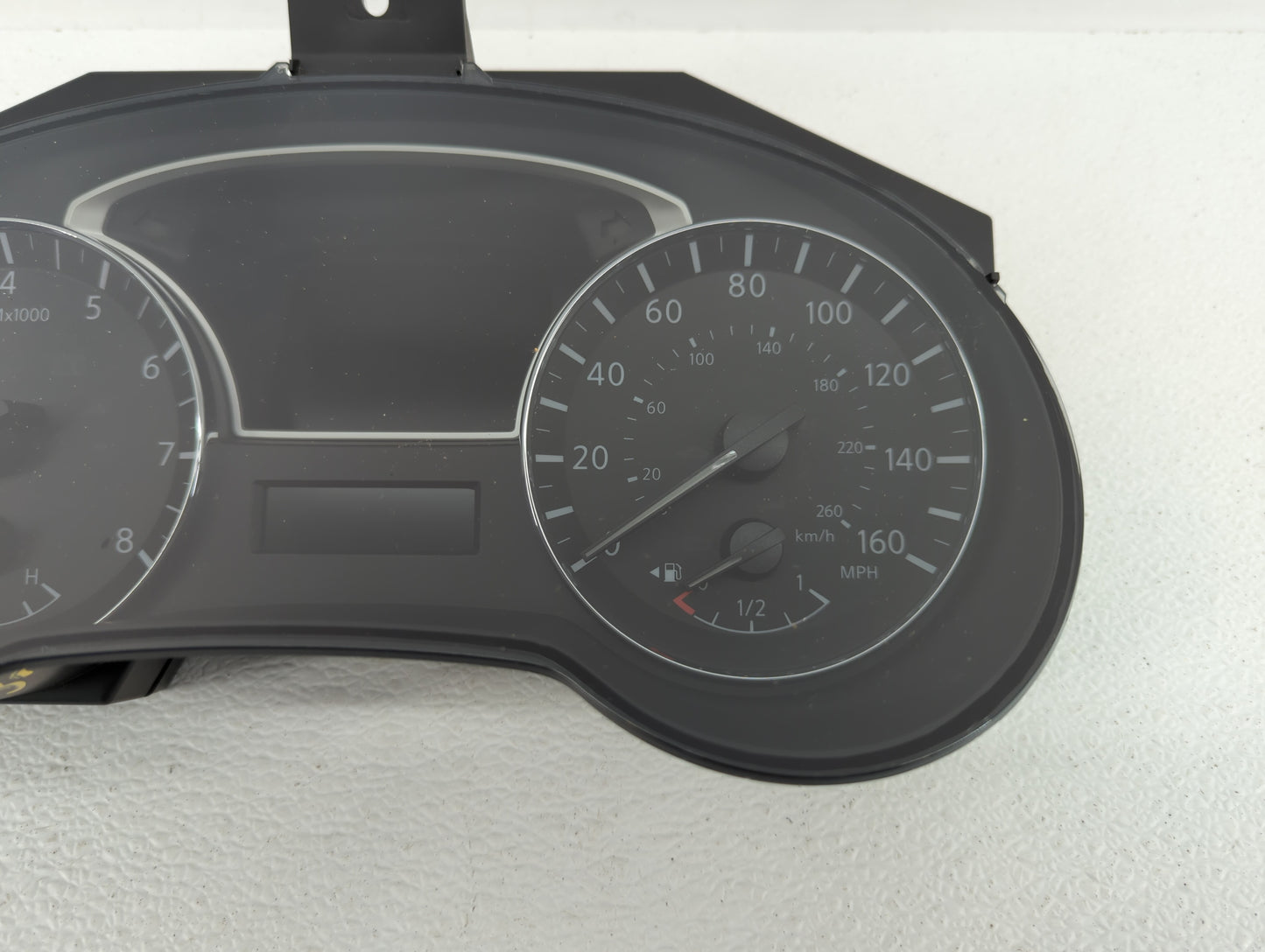 2015 Nissan Altima Instrument Cluster Speedometer Gauges P/N:24810 9HP0A B4 24810 9HP0A Fits OEM Used Auto Parts - Oemusedau