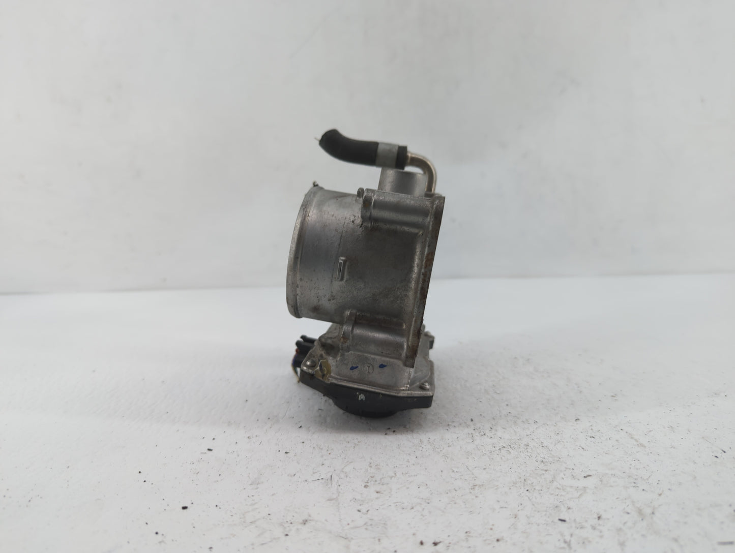 2013-2018 Nissan Altima Throttle Body P/N:3TA60-01 C 3TA60-01 B, 3TA60-01 A Fits Fits 2013 2014 2015 2016 2017 2018 2019 OEM