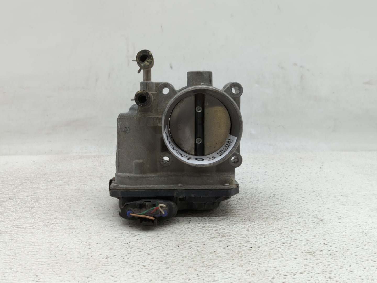 2013-2018 Nissan Altima Throttle Body P/N:3TA60-01 C 3TA60-01 B, 3TA60-01 A Fits Fits 2013 2014 2015 2016 2017 2018 2019 OEM