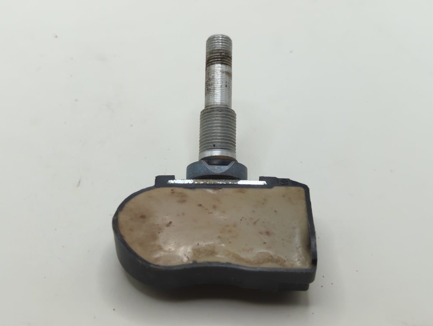 2015 Nissan Altima Tire Pressure Monitoring System Sensor Tpms - Oemusedautoparts1.com