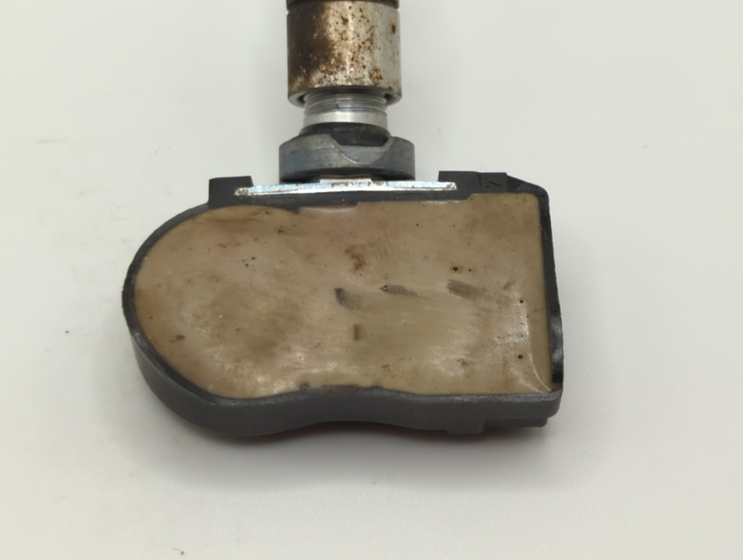 2015 Nissan Altima Tire Pressure Monitoring System Sensor Tpms - Oemusedautoparts1.com