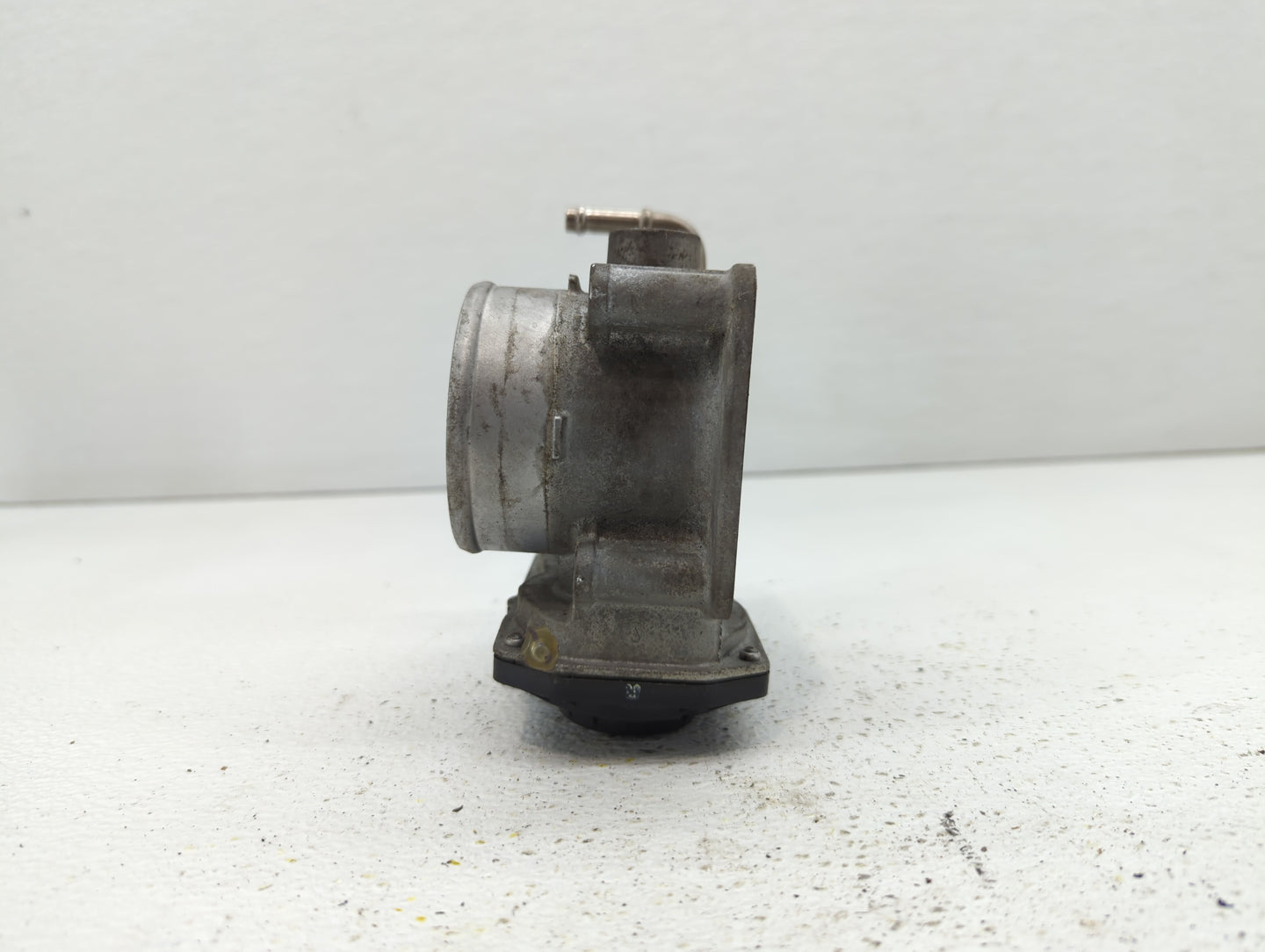 2013-2018 Nissan Altima Throttle Body P/N:3TA60-01 A Fits Fits 2013 2014 2015 2016 2017 2018 2019 2020 OEM Used Auto Parts -