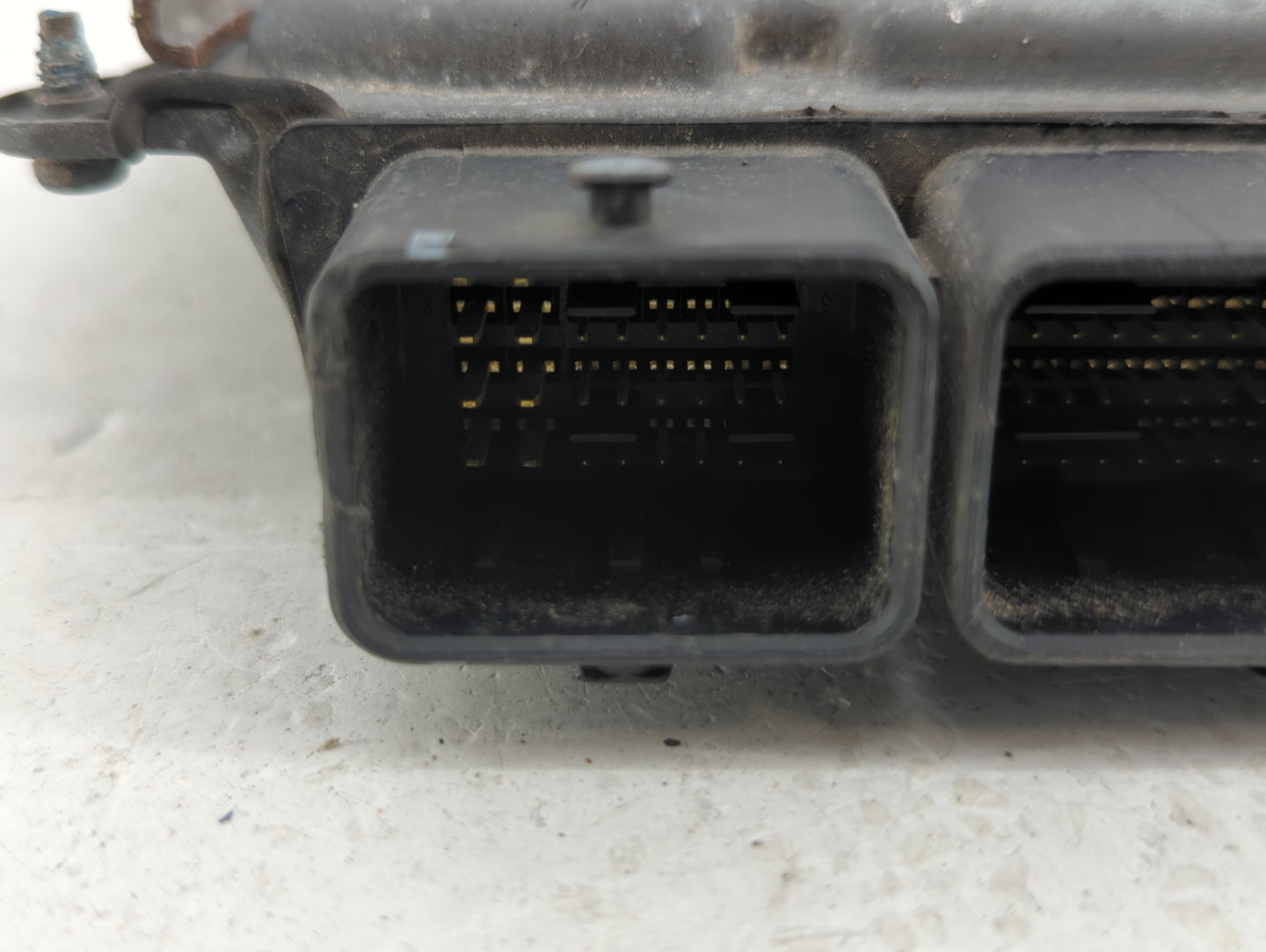 2015 Nissan Altima PCM Engine Control Computer ECU ECM PCU OEM P/N:NEC013-031 NEC013-027, NEC005-665 Fits Fits 2013 2014 OEM