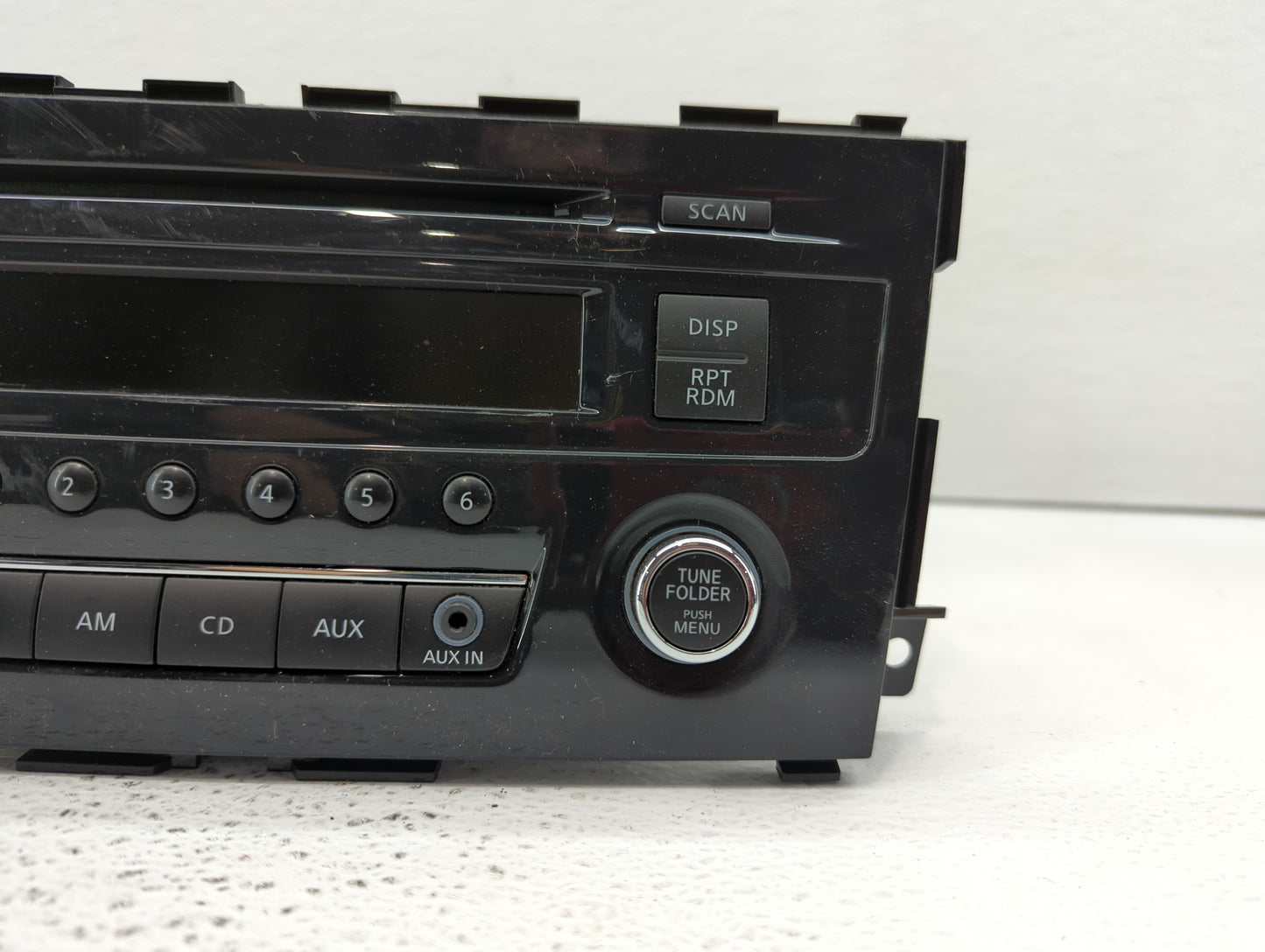 2013-2015 Nissan Altima Am Fm Cd Player Radio Receiver - Oemusedautoparts1.com