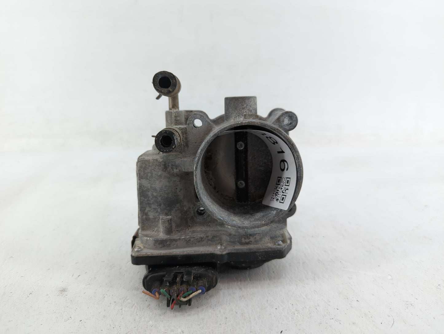 2013-2018 Nissan Altima Throttle Body P/N:3TA60-01 C 3TA60-01 B, 3TA60-01 A Fits Fits 2013 2014 2015 2016 2017 2018 2019 202