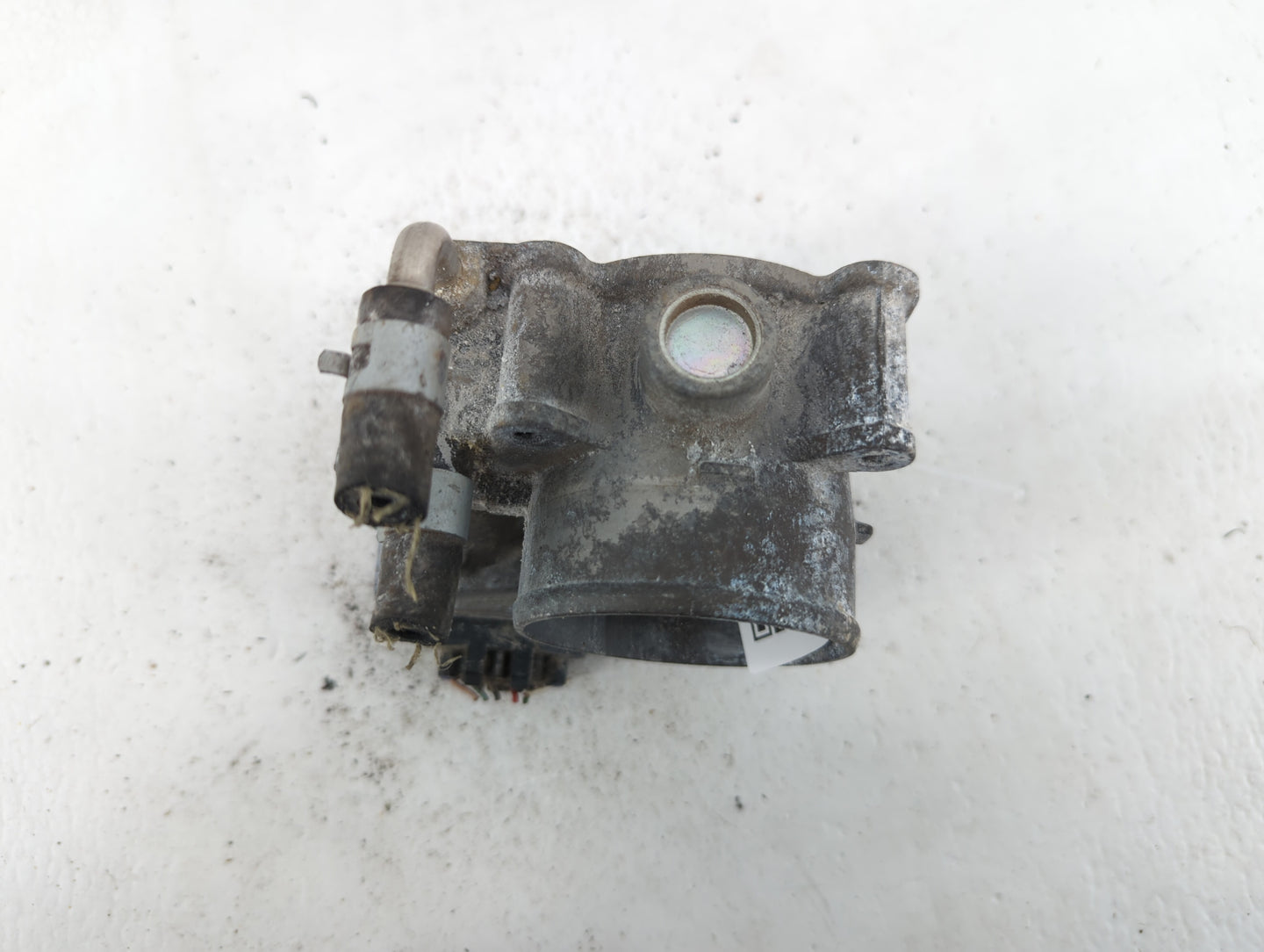 2013-2018 Nissan Altima Throttle Body P/N:3TA60-01 C 3TA60-01 B, 3TA60-01 A Fits Fits 2013 2014 2015 2016 2017 2018 2019 202