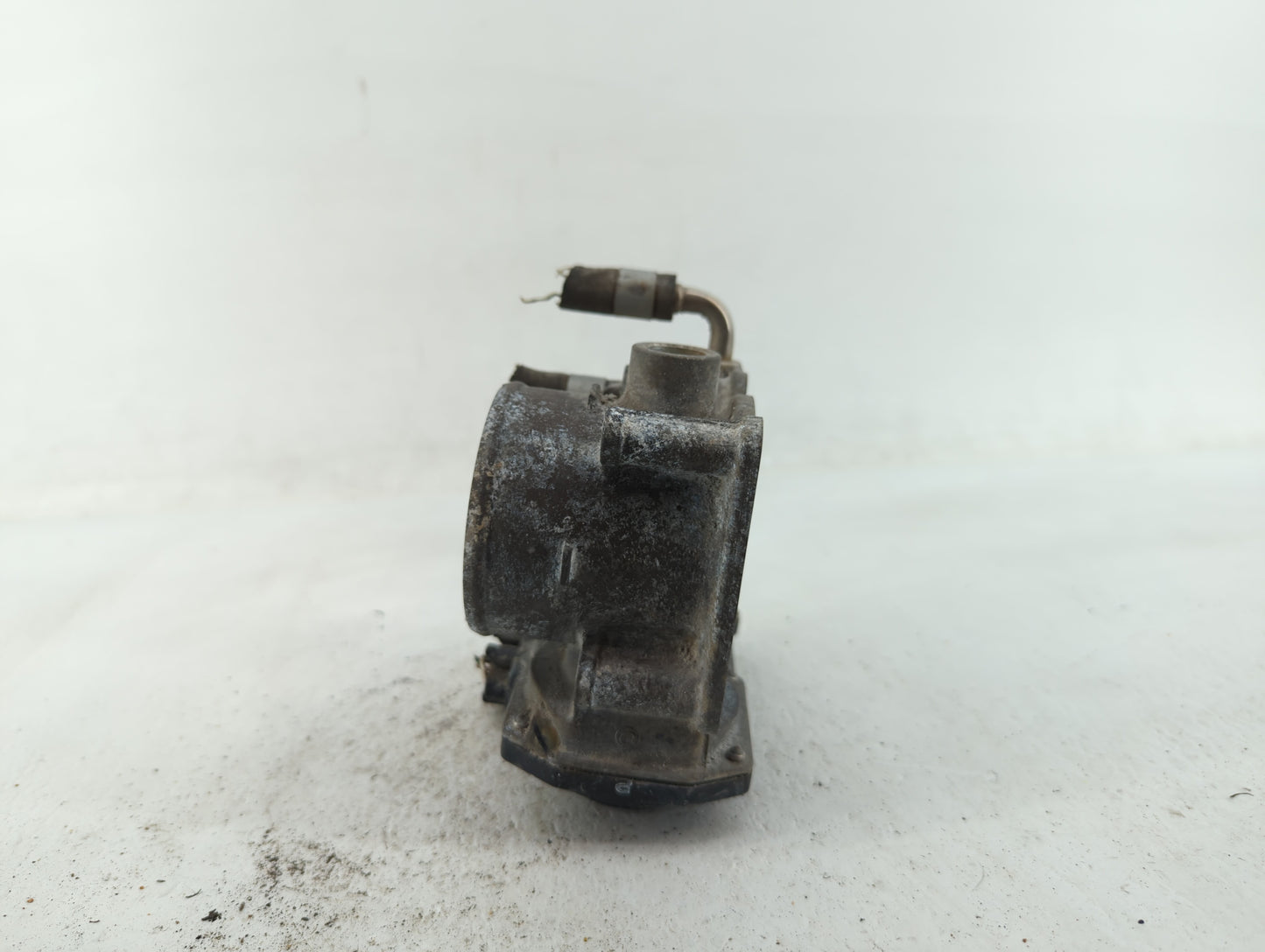 2013-2018 Nissan Altima Throttle Body P/N:3TA60-01 C 3TA60-01 B, 3TA60-01 A Fits Fits 2013 2014 2015 2016 2017 2018 2019 202