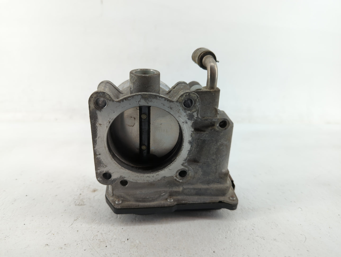 2013-2018 Nissan Altima Throttle Body P/N:3TA60-01 C 3TA60-01 B, 3TA60-01 A Fits Fits 2013 2014 2015 2016 2017 2018 2019 202