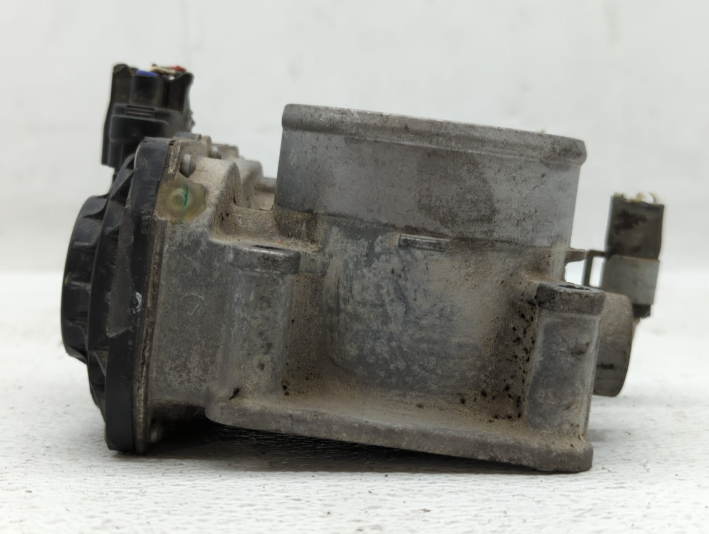2013-2018 Nissan Altima Throttle Body P/N:3TA60-01 B 3TA60-01 C, 3TA60-01 A Fits Fits 2013 2014 2015 2016 2017 2018 2019 202