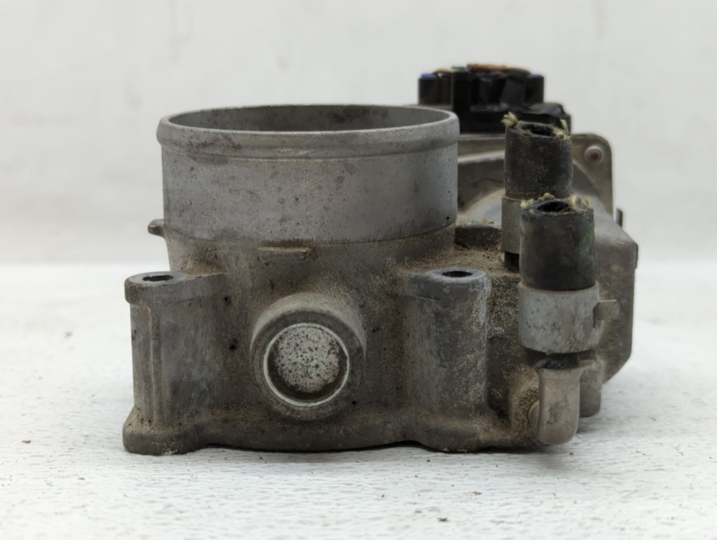 2013-2018 Nissan Altima Throttle Body P/N:3TA60-01 B 3TA60-01 C, 3TA60-01 A Fits Fits 2013 2014 2015 2016 2017 2018 2019 202