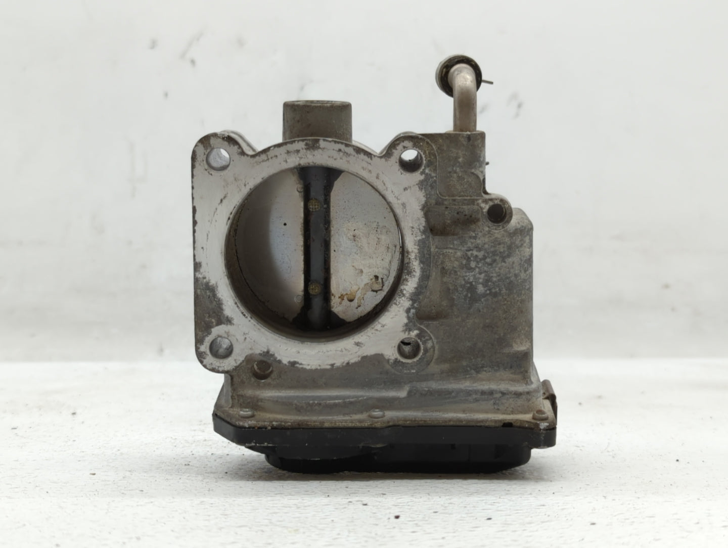2013-2018 Nissan Altima Throttle Body P/N:3TA60-01 B 3TA60-01 C, 3TA60-01 A Fits Fits 2013 2014 2015 2016 2017 2018 2019 202