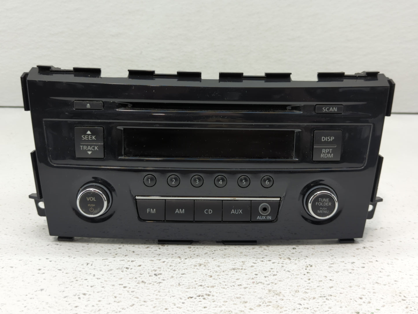 2013-2015 Nissan Altima Am Fm Cd Player Radio Receiver - Oemusedautoparts1.com