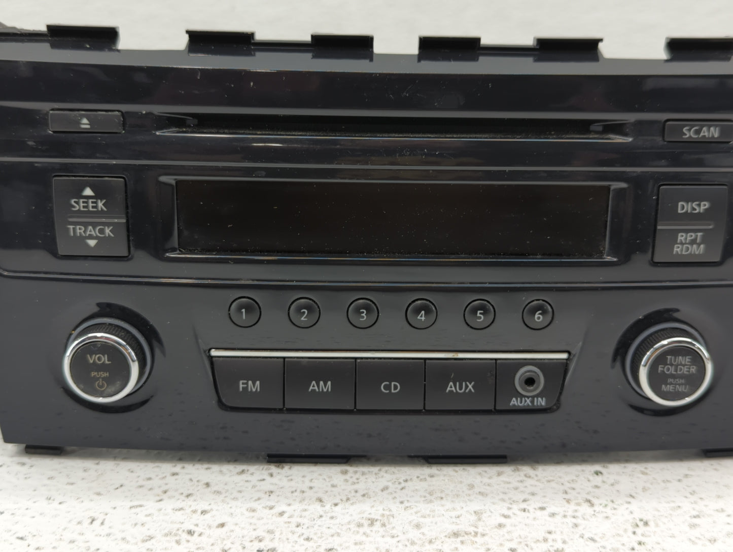 2013-2015 Nissan Altima Am Fm Cd Player Radio Receiver - Oemusedautoparts1.com