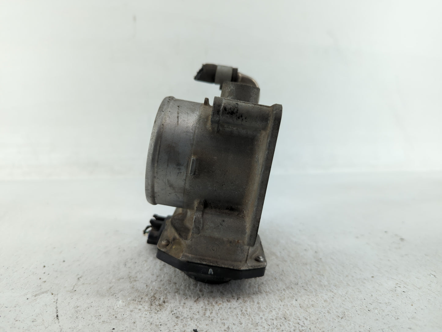 2013-2018 Nissan Altima Throttle Body P/N:3TA60-01 B 3TA60-01 C, 3TA60-01 A Fits Fits 2013 2014 2015 2016 2017 2018 2019 202