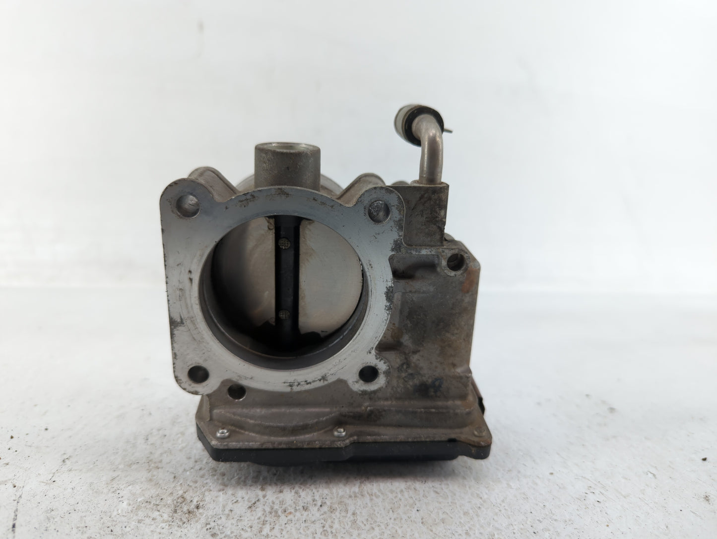 2013-2018 Nissan Altima Throttle Body P/N:3TA60-01 B 3TA60-01 C, 3TA60-01 A Fits Fits 2013 2014 2015 2016 2017 2018 2019 202