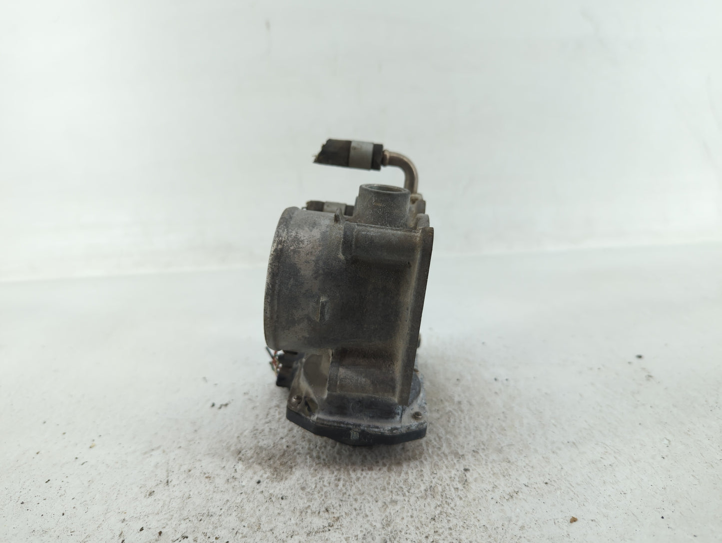 2013-2018 Nissan Altima Throttle Body P/N:3TA60-01 A Fits Fits 2013 2014 2015 2016 2017 2018 2019 2020 OEM Used Auto Parts -
