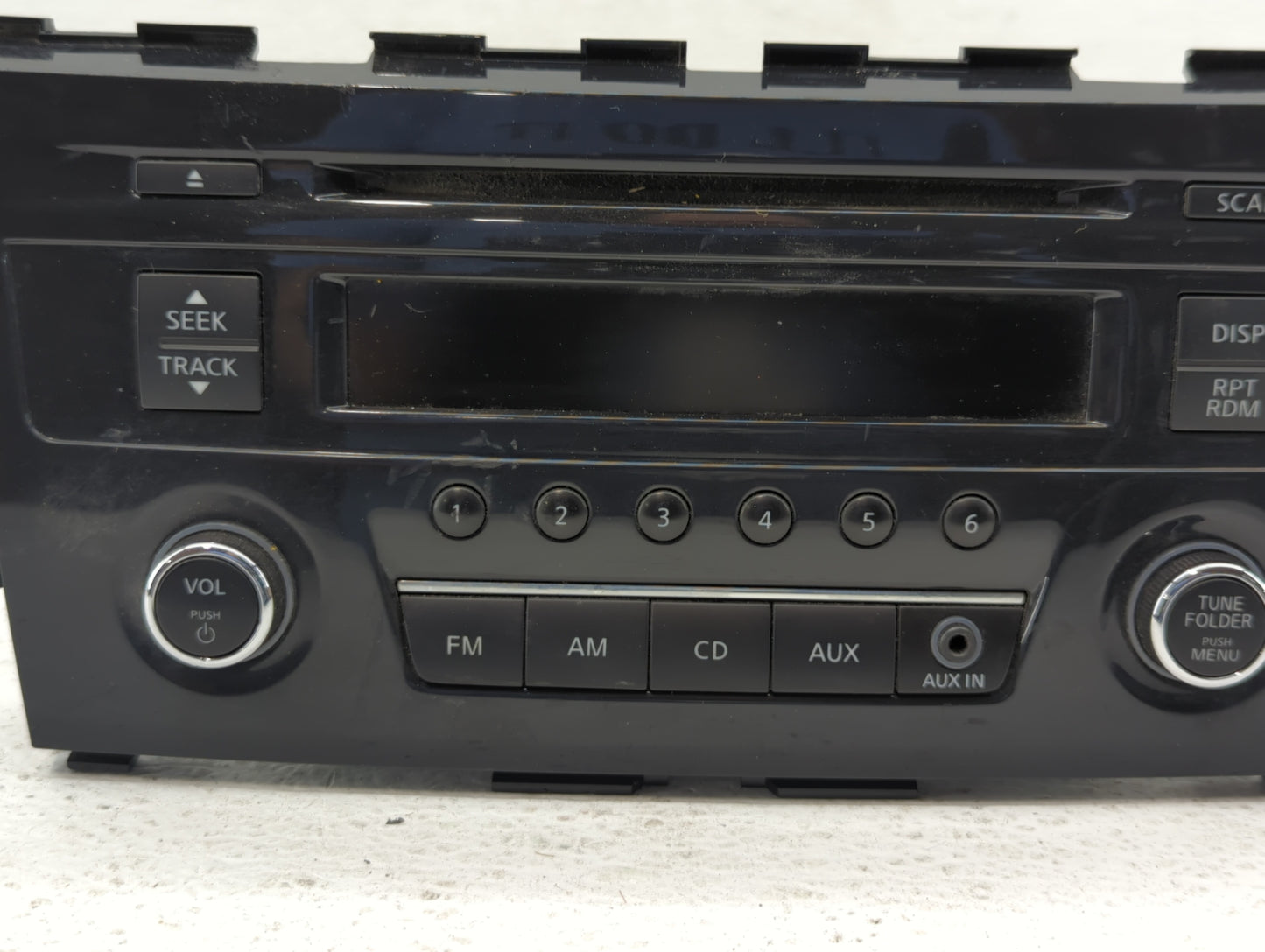 2013-2015 Nissan Altima Am Fm Cd Player Radio Receiver - Oemusedautoparts1.com