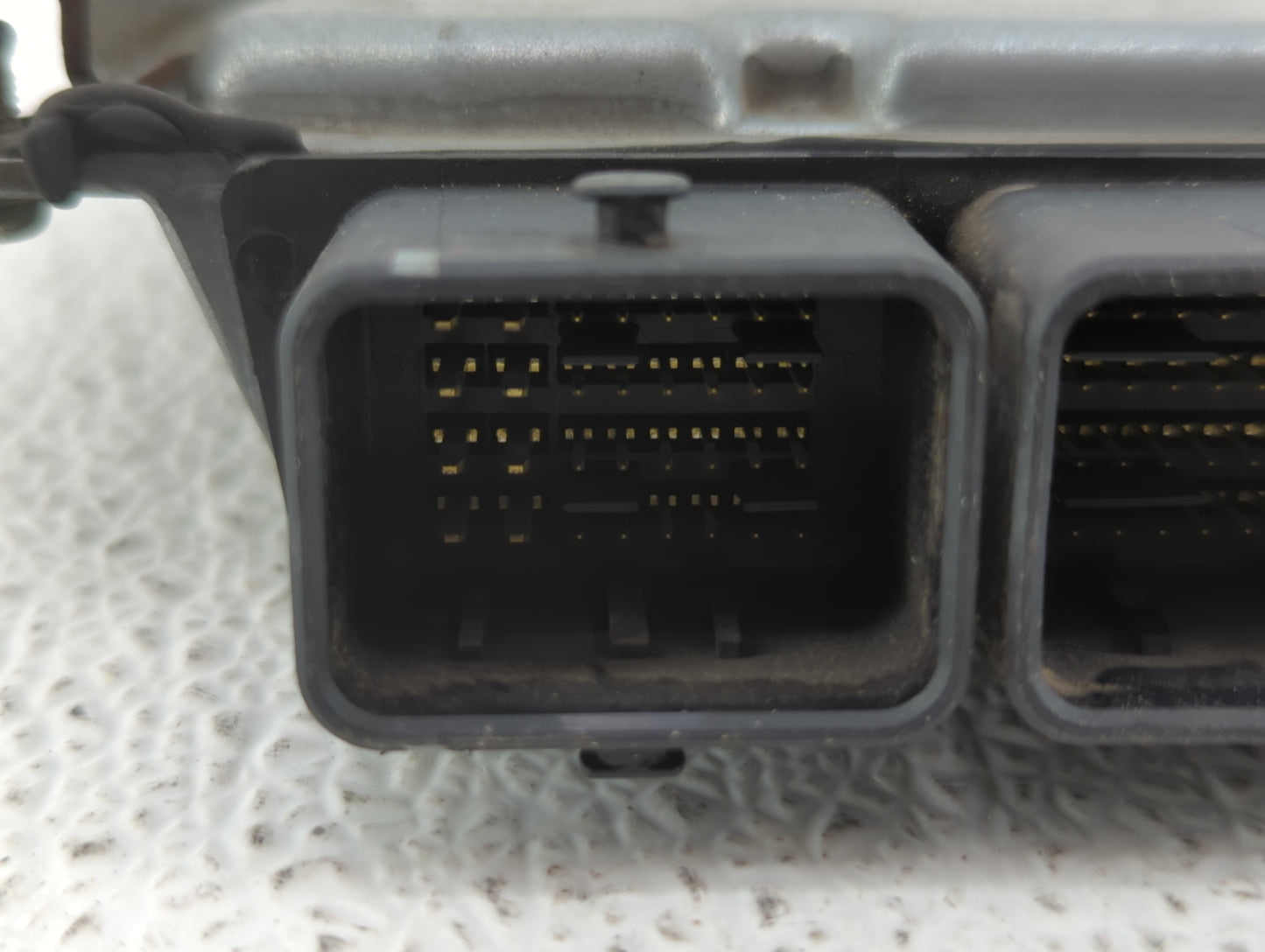 2015 Nissan Altima PCM Engine Control Computer ECU ECM PCU OEM P/N:NEC017-058 NEC005-664, NEC013-028 Fits Fits 2013 2014 OEM