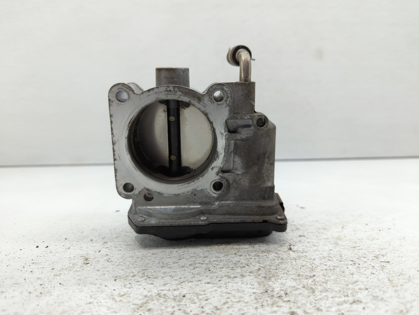 2013-2018 Nissan Altima Throttle Body Fits Fits 2013 2014 2015 2016 2017 2018 2019 2020 OEM Used Auto Parts - Oemusedautopar