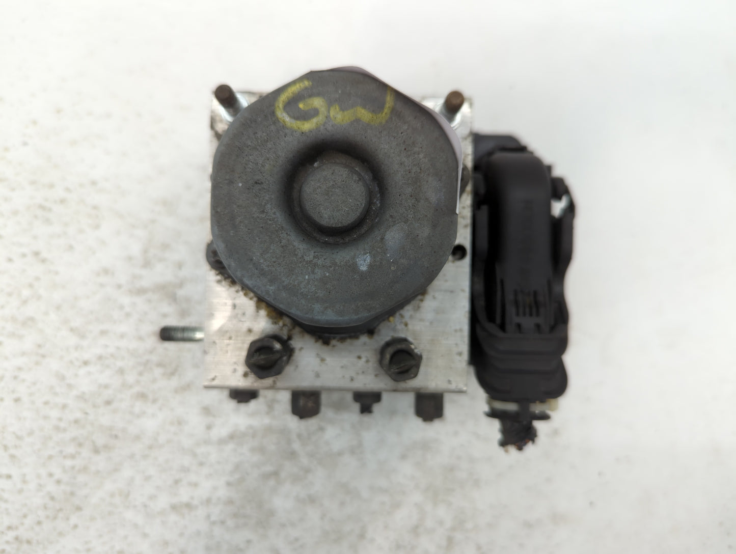 2015 Nissan Altima ABS Pump Control Module Replacement P/N:47660 9HM0A Fits OEM Used Auto Parts - Oemusedautoparts1.com