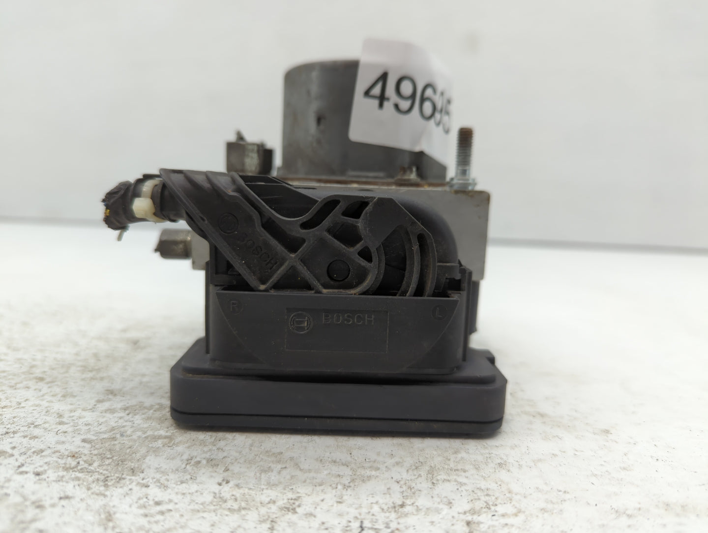 2015 Nissan Altima ABS Pump Control Module Replacement P/N:47660 9HM0A Fits OEM Used Auto Parts - Oemusedautoparts1.com