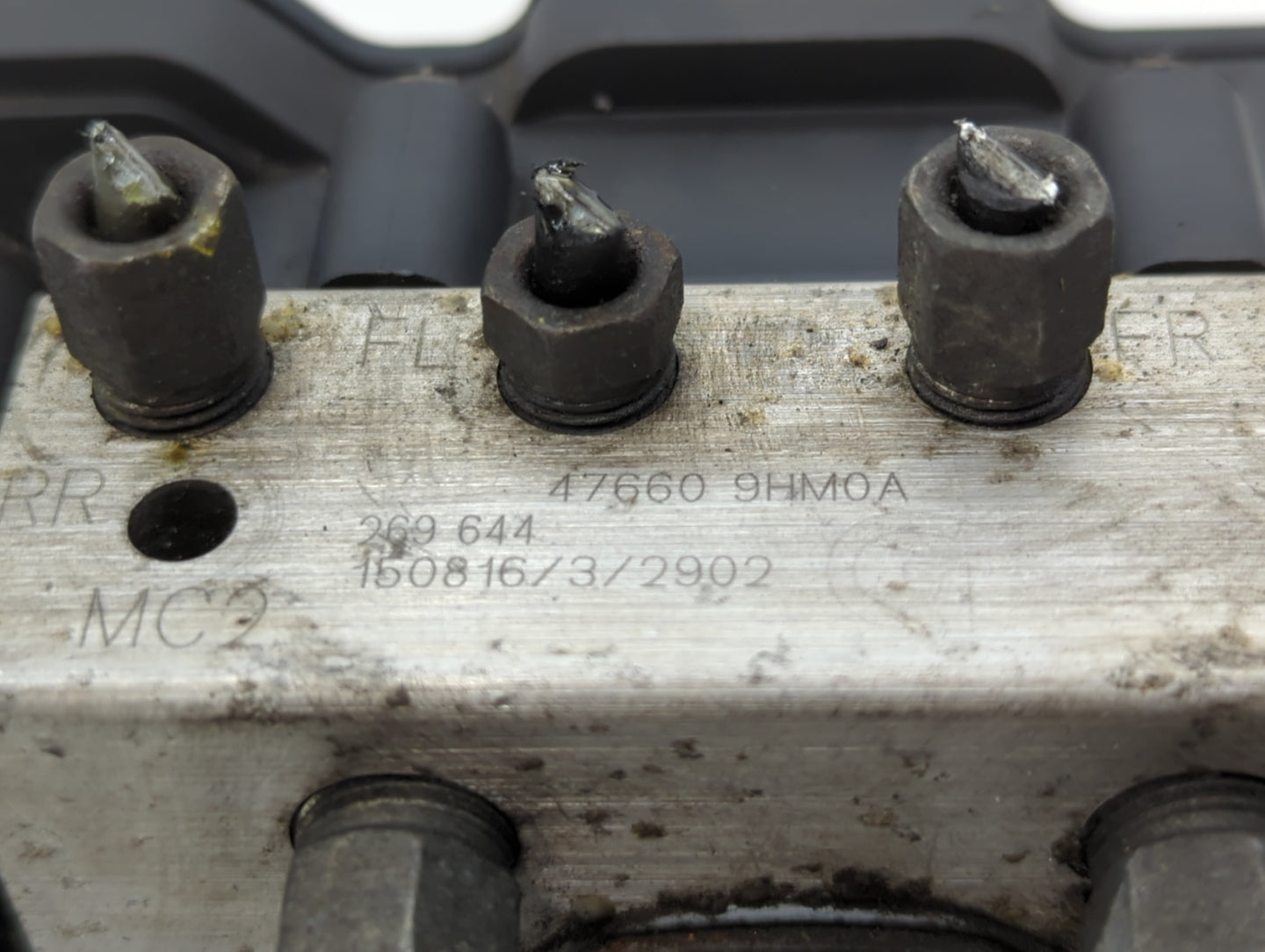 2015 Nissan Altima ABS Pump Control Module Replacement P/N:47660 9HM0A Fits OEM Used Auto Parts - Oemusedautoparts1.com