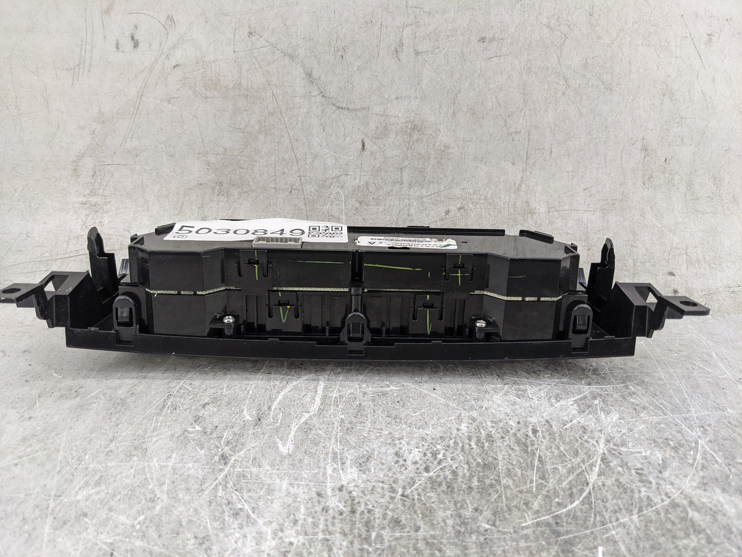 2015 Nissan Altima Climate Control Module Temperature AC/Heater Replacement P/N:275109HP0A 275109HP0A-E Fits OEM Used Auto P