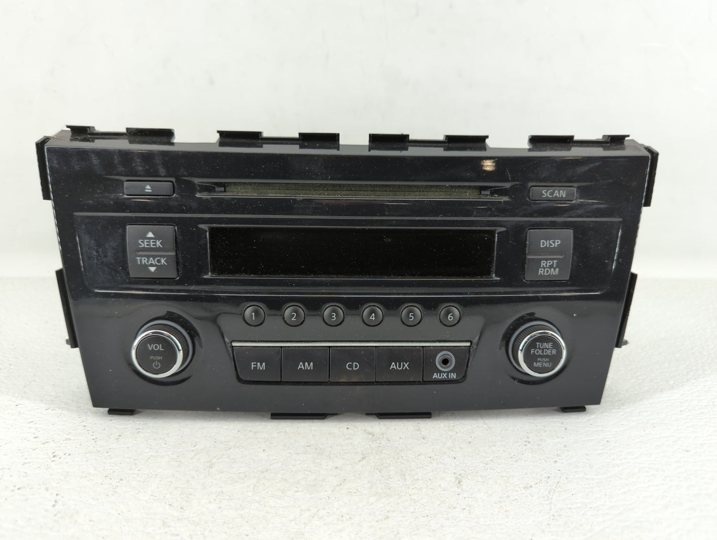 2013-2015 Nissan Altima Am Fm Cd Player Radio Receiver - Oemusedautoparts1.com