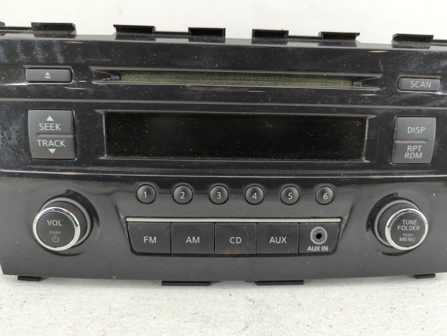 2013-2015 Nissan Altima Am Fm Cd Player Radio Receiver - Oemusedautoparts1.com