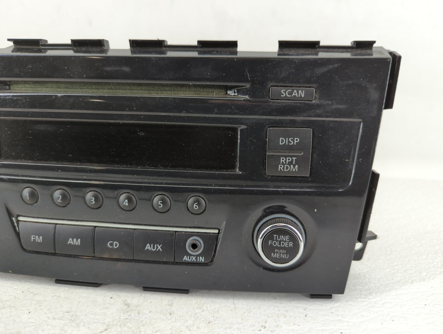 2013-2015 Nissan Altima Am Fm Cd Player Radio Receiver - Oemusedautoparts1.com