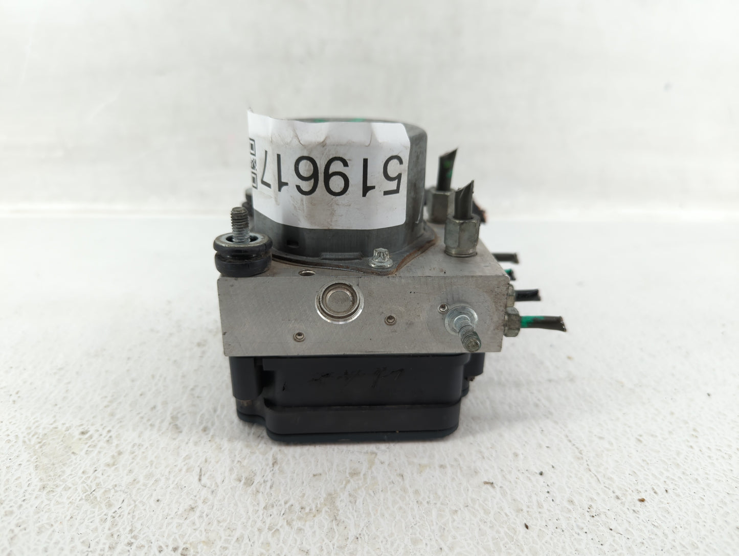 2015 Nissan Altima ABS Pump Control Module Replacement P/N:47660 9HM0A Fits OEM Used Auto Parts - Oemusedautoparts1.com