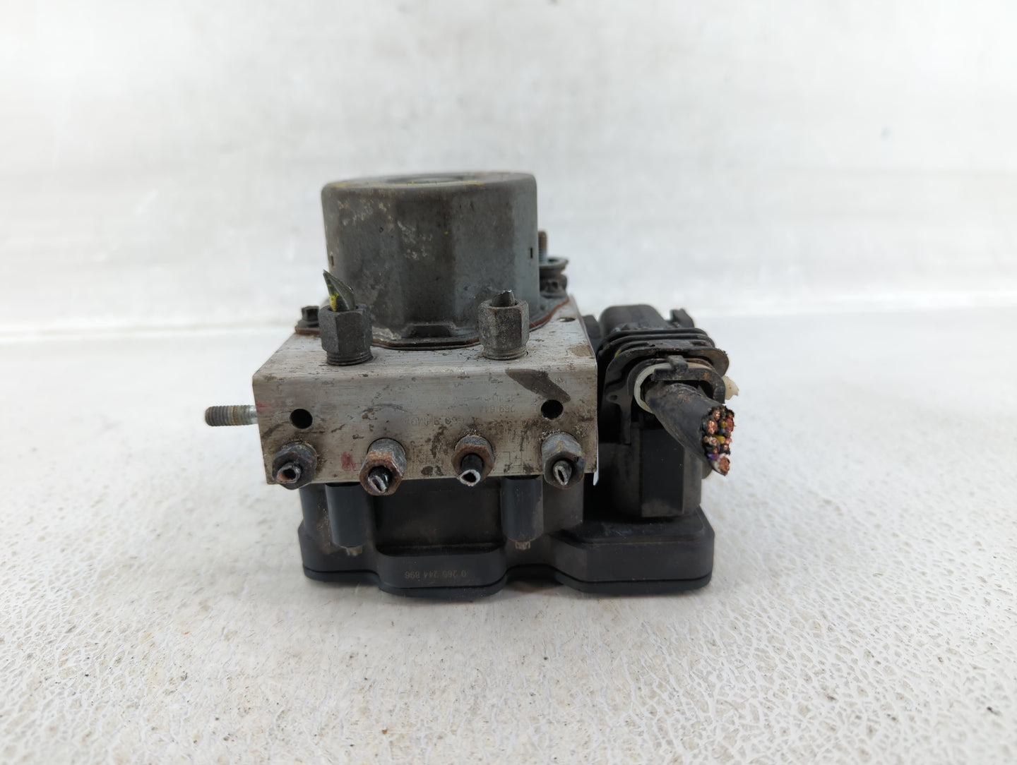 2015 Nissan Altima ABS Pump Control Module Replacement P/N:27660 9HM0A Fits OEM Used Auto Parts - Oemusedautoparts1.com