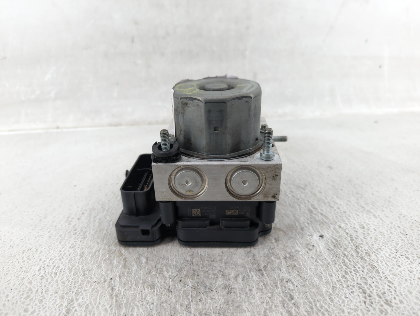 2015 Nissan Altima ABS Pump Control Module Replacement P/N:47660 9HM0A 27660 9HM0A Fits OEM Used Auto Parts - Oemusedautopar