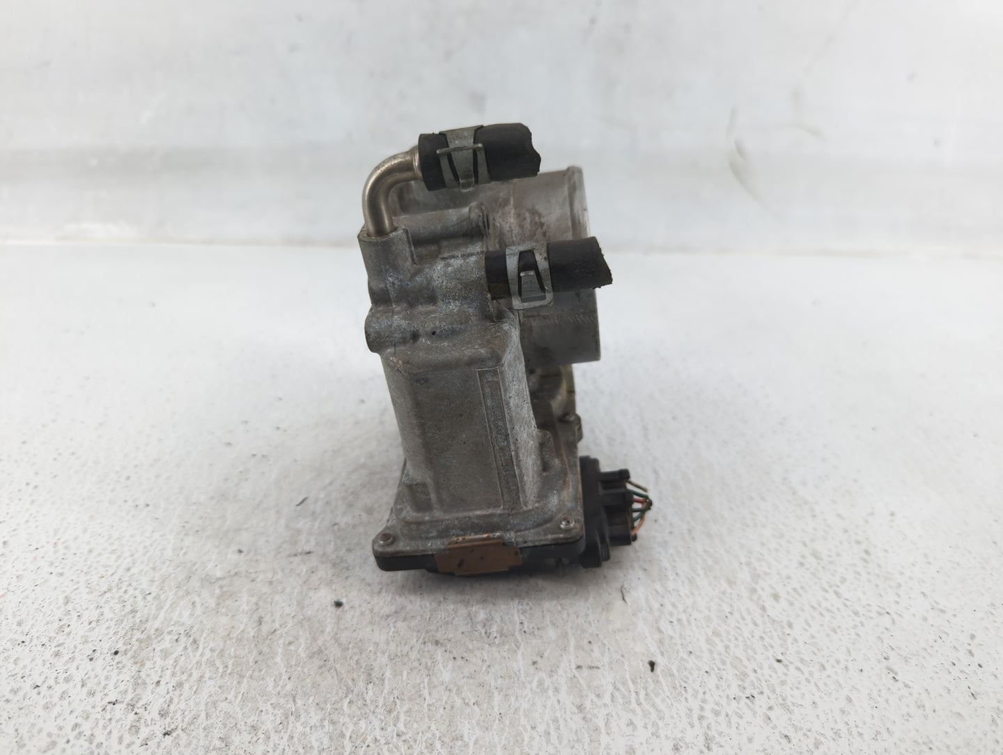 2013-2018 Nissan Altima Throttle Body P/N:3TA60-01 A Fits Fits 2013 2014 2015 2016 2017 2018 2019 2020 OEM Used Auto Parts -