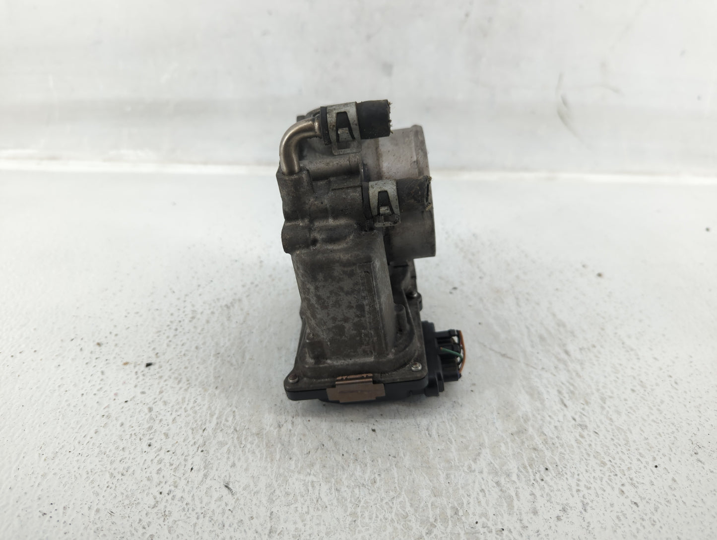 2013-2018 Nissan Altima Throttle Body P/N:3TA60-01 A Fits Fits 2013 2014 2015 2016 2017 2018 2019 2020 OEM Used Auto Parts -