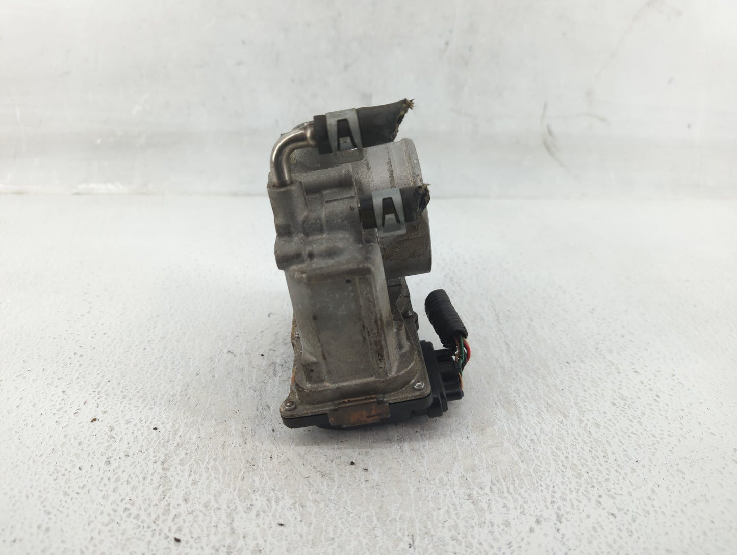 2013-2018 Nissan Altima Throttle Body P/N:3TA60-01 A Fits Fits 2013 2014 2015 2016 2017 2018 2019 2020 OEM Used Auto Parts -