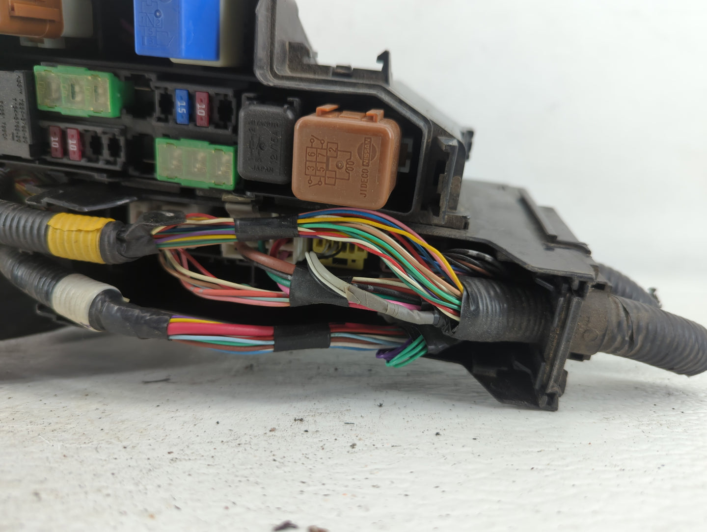 2015 Nissan Altima Fusebox Fuse Box Panel Relay Module P/N:7254-6763-30 Fits OEM Used Auto Parts - Oemusedautoparts1.com