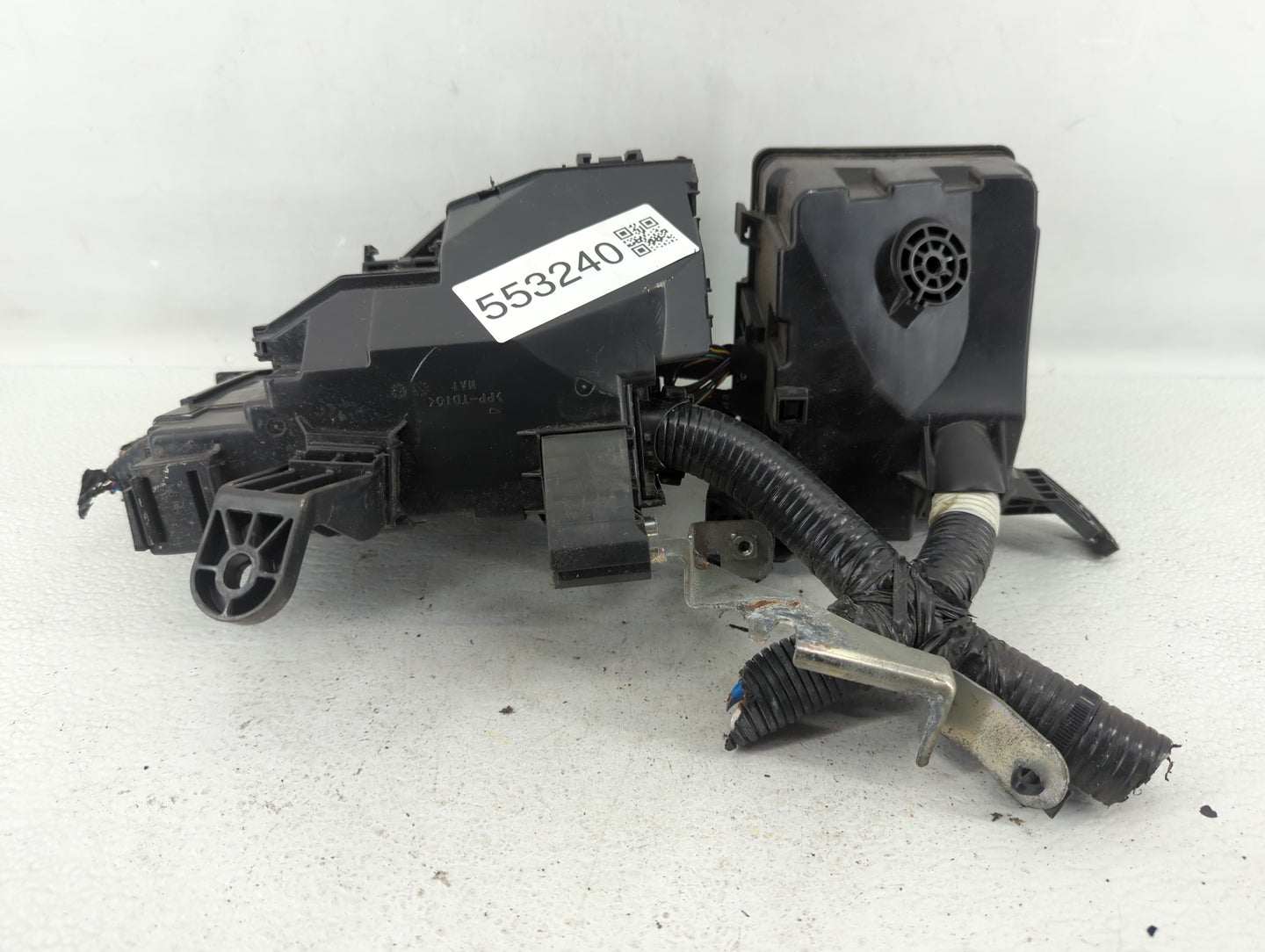 2015 Nissan Altima Fusebox Fuse Box Panel Relay Module P/N:7254-6763-30 Fits OEM Used Auto Parts - Oemusedautoparts1.com
