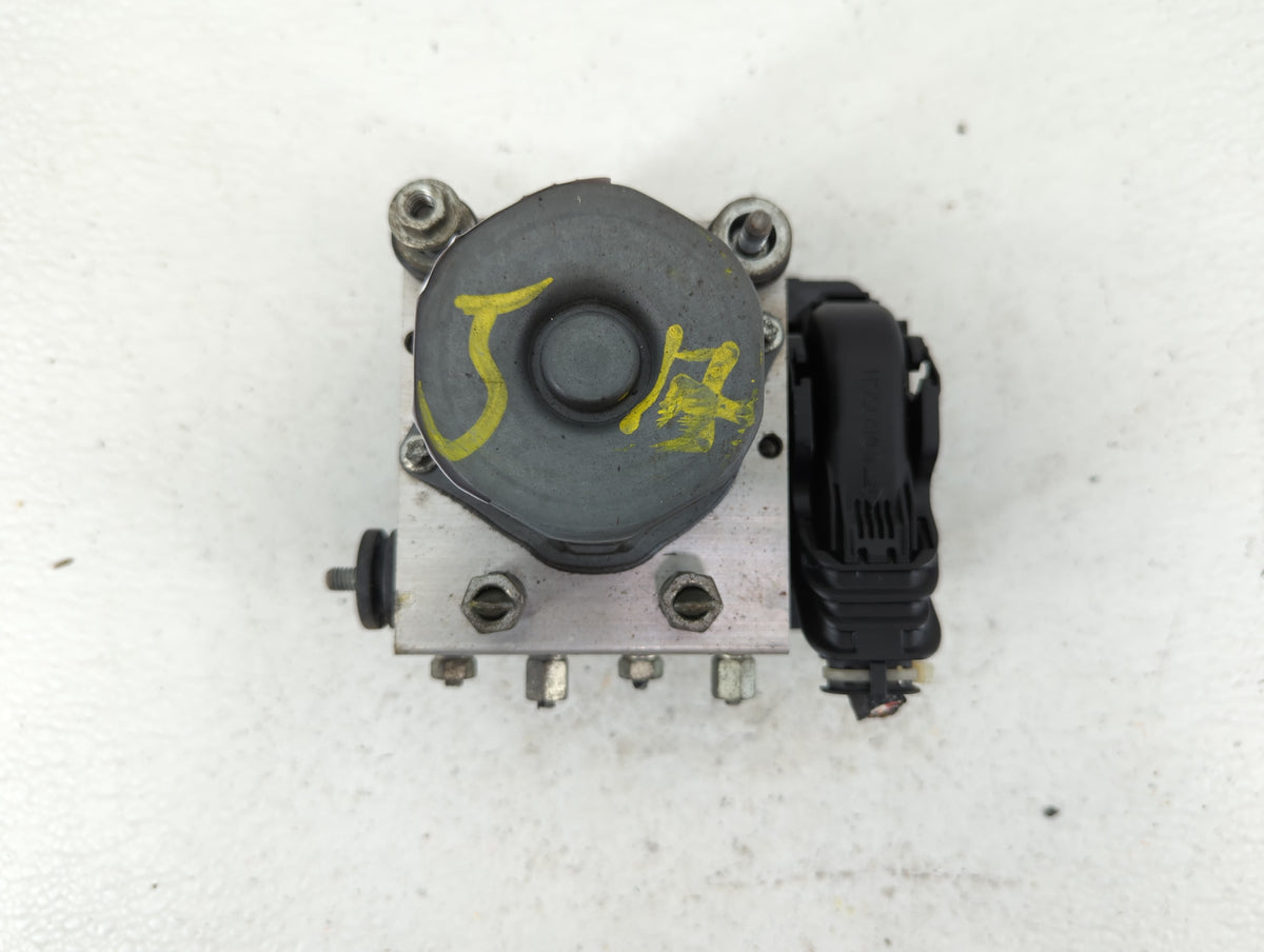 2015 Nissan Altima Anti-Lock Brake ABS Pump Module Actuator OEM P/N:47660 9HM0A 27660 9HM0A Fits OEM Used Auto Parts - Oemus