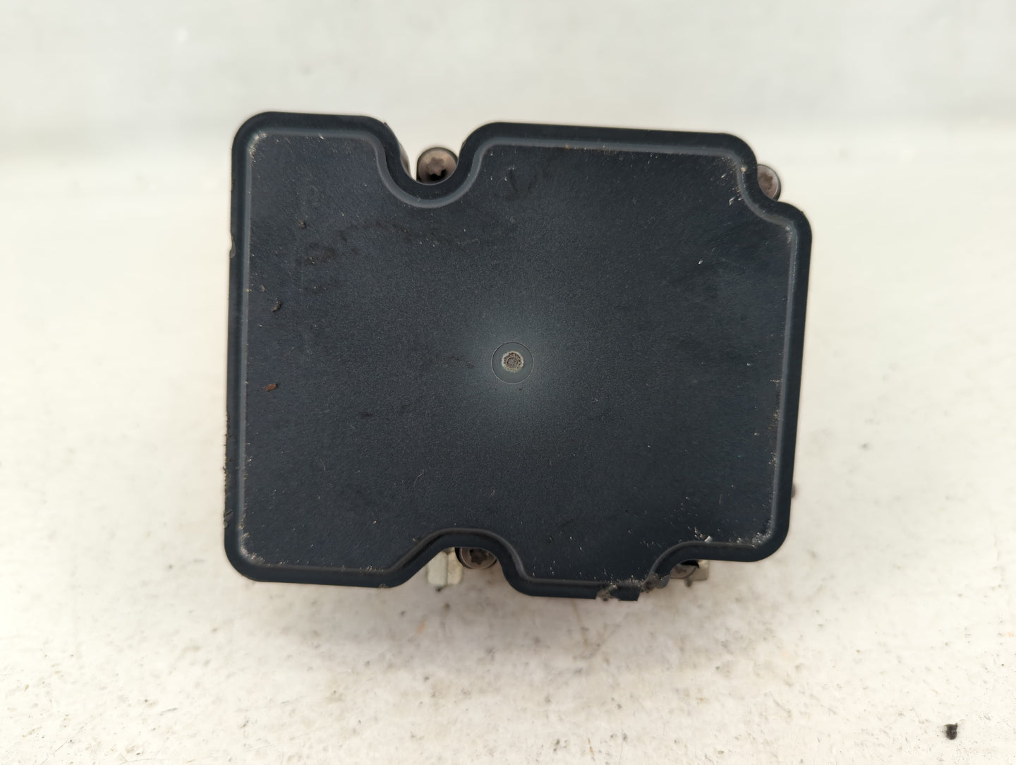 2015 Nissan Altima ABS Pump Control Module Replacement P/N:47660 9HM0A 27660 9HM0A Fits OEM Used Auto Parts - Oemusedautopar