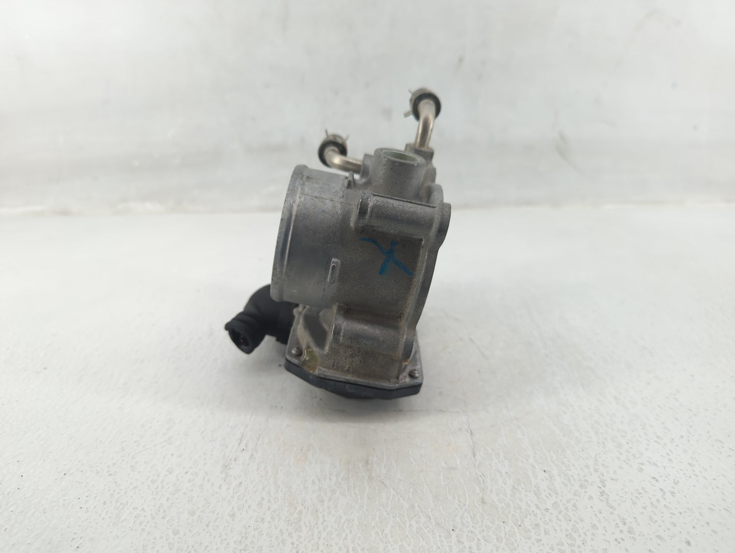 2015-2018 Nissan Altima Throttle Body P/N:22030-37040 Fits Fits 2015 2016 2017 2018 2019 2020 2021 2022 OEM Used Auto Parts 