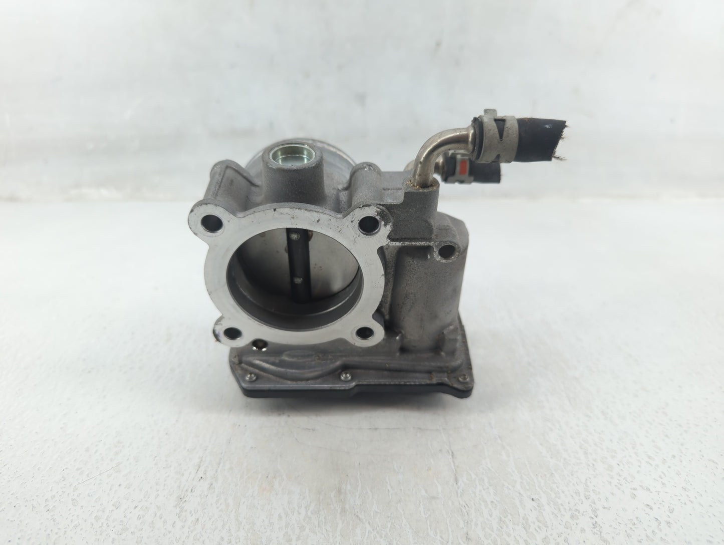 2015-2018 Nissan Altima Throttle Body P/N:22030-37040 Fits Fits 2015 2016 2017 2018 2019 2020 2021 2022 OEM Used Auto Parts 